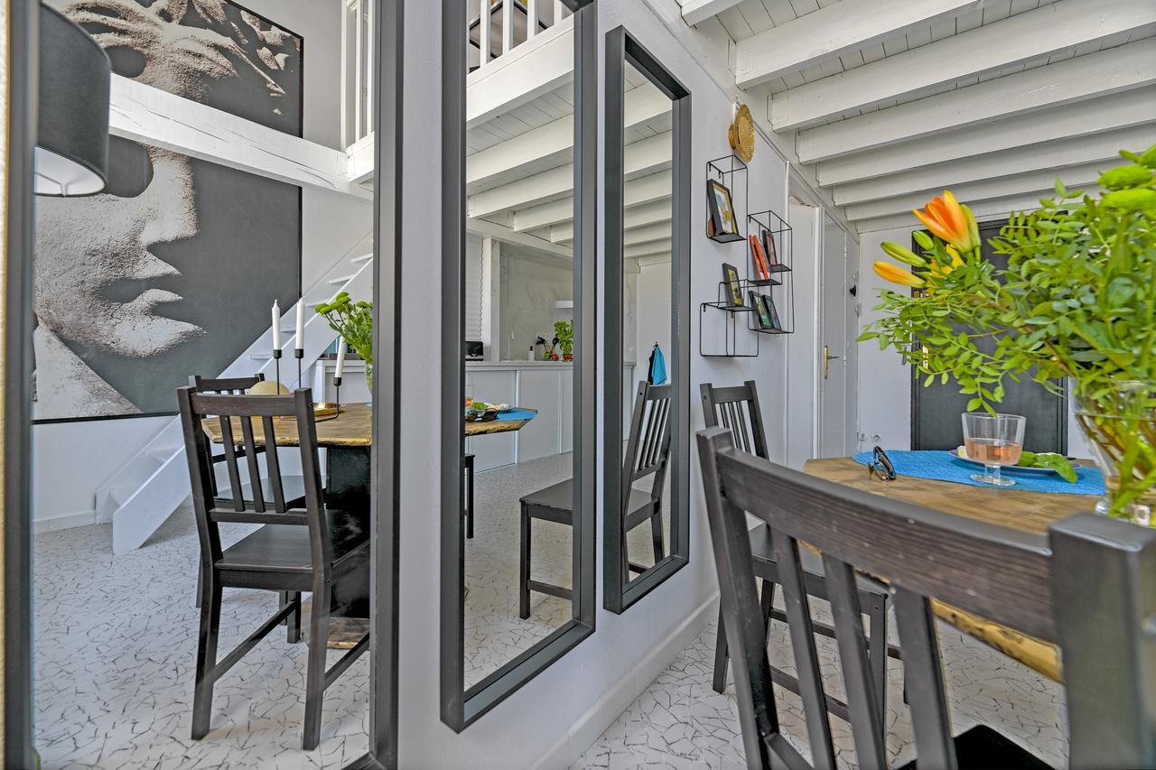 Appartement Romanite นีมส์ ภายนอก รูปภาพ
