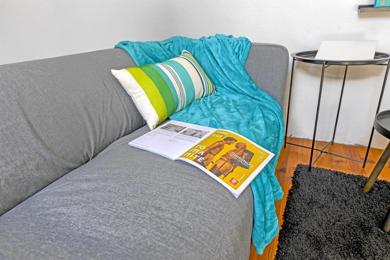 Appartement Romanite นีมส์ ภายนอก รูปภาพ