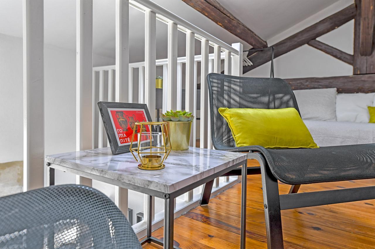 Appartement Romanite นีมส์ ภายนอก รูปภาพ
