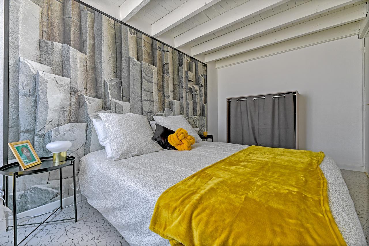 Appartement Romanite นีมส์ ภายนอก รูปภาพ