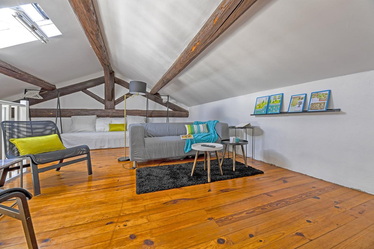 Appartement Romanite นีมส์ ภายนอก รูปภาพ